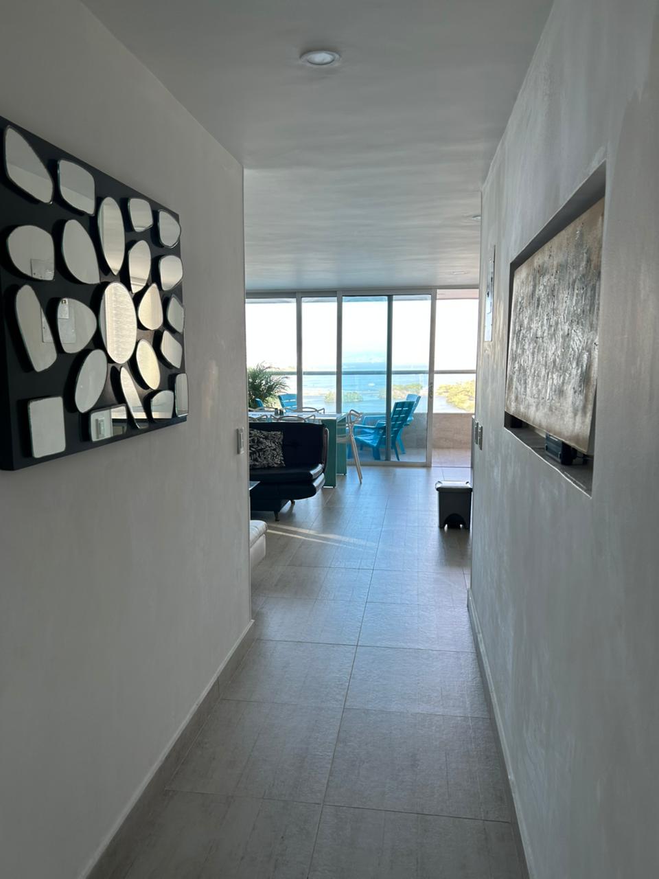 Apartamento 10-2B pasillo